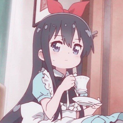 张函瑞粉色卫衣